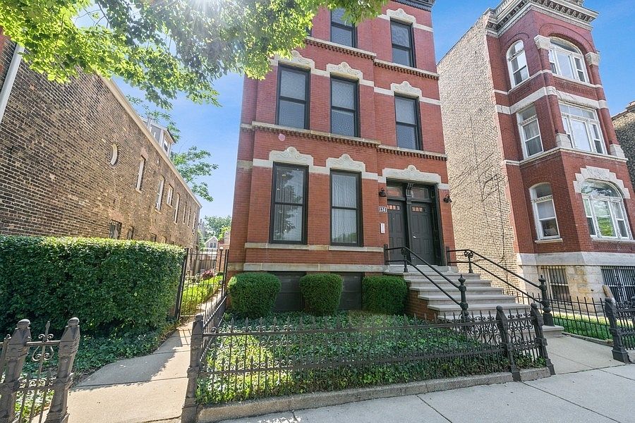 1st image of 1134 N Wolcott Ave APT 1F