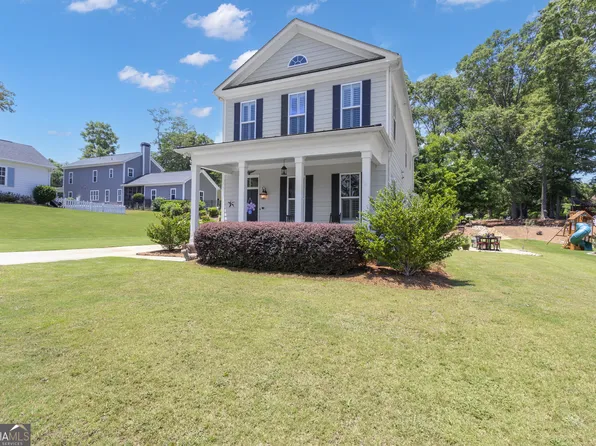 99 Middle St, Senoia, GA 30276