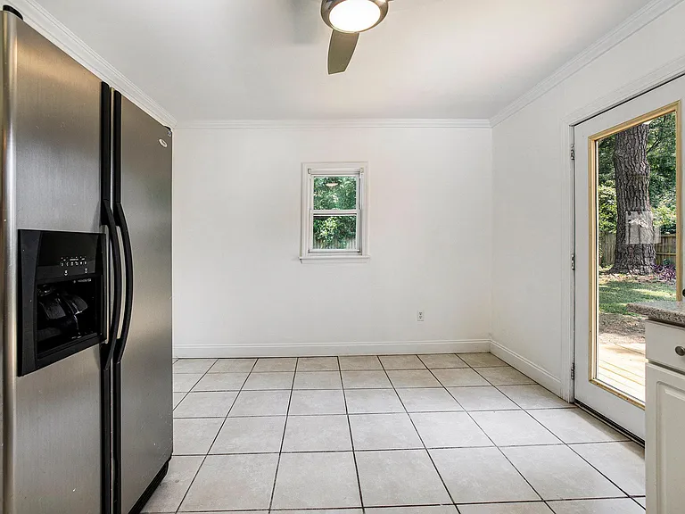 18 Joyce Ave #A — Photo 20