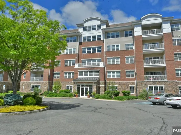 4321 Warrens Way Building 4-321, Wanaque, NJ 07465