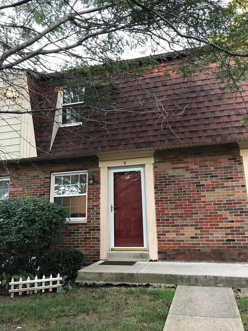 5720 Beechcroft Rd #5720 photo 1