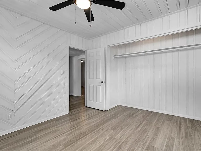 2701 N Fremont Ave — Photo 9