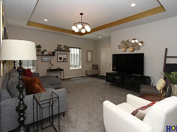 5th image of 3812 Cabo Dr