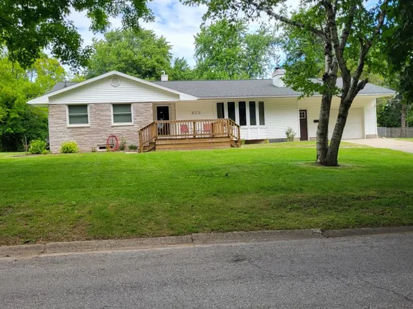 822 Allen St, Caro, MI 48723
