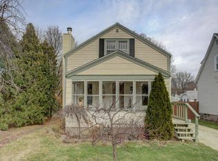 1622 W Clark St, Champaign, IL 61821