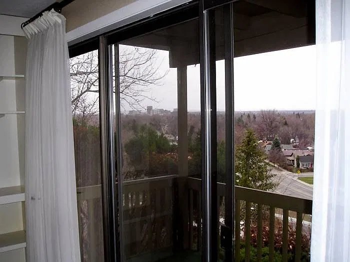 2 bed, 800 sqft, $1,300 — Photo 4