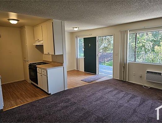 5th image of 218 W Olive Ave APT 6