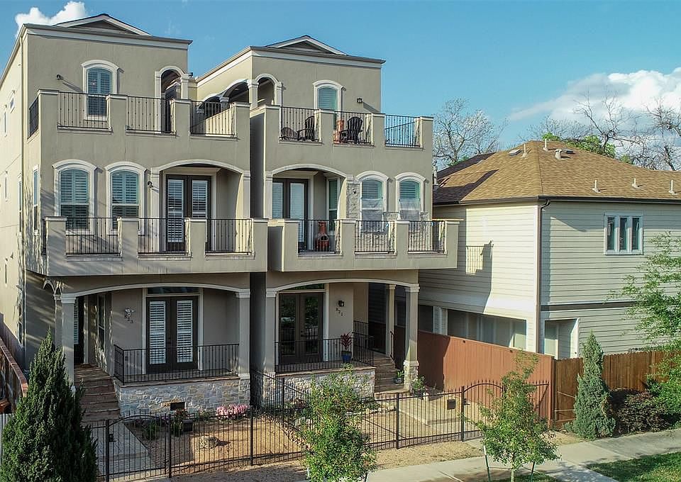 1st image of 823 W 21st St