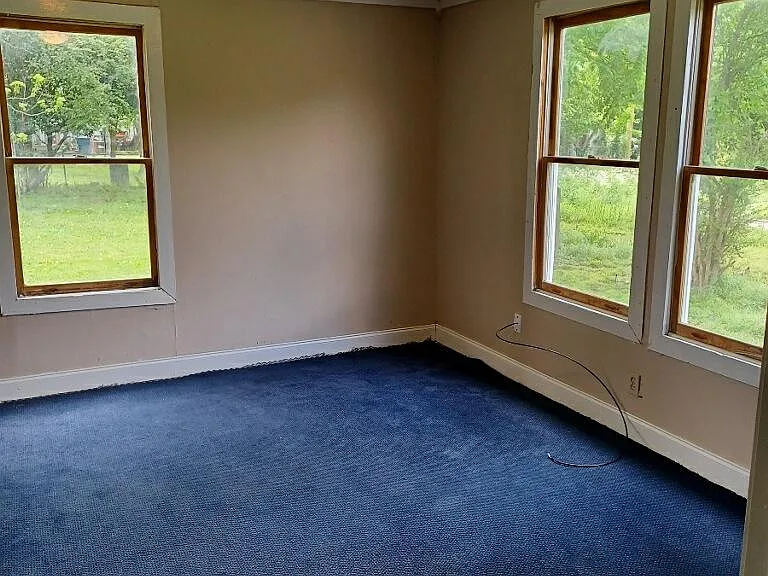 910 N Anniston Ave — Photo 11