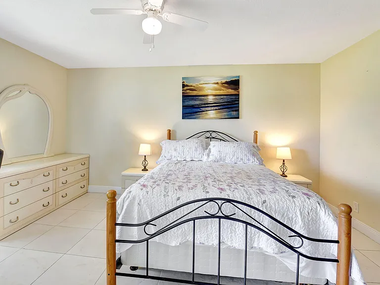 5715 Fairway Park Dr #201 — Photo 26