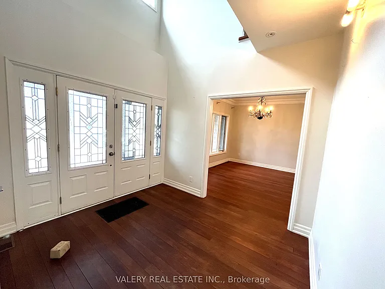32 Belvedere Dr — Photo 9
