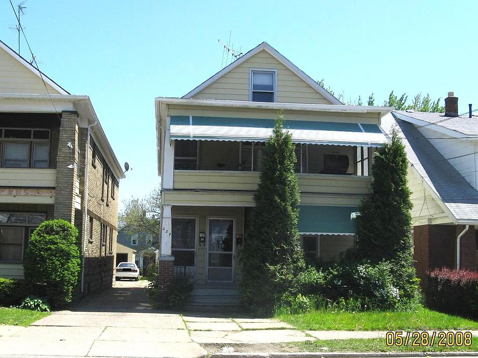 1st image of 227 E 30th St Floor 1