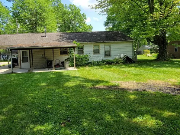 3459 Virginia Dr, Amelia, OH 45102