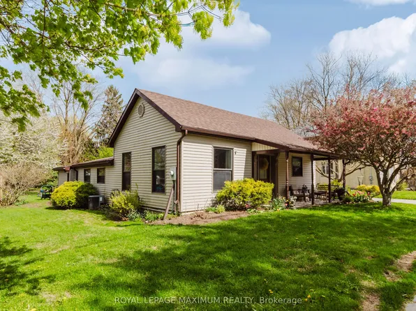 137 Church St N, Saint Marys, ON N4X 1C8