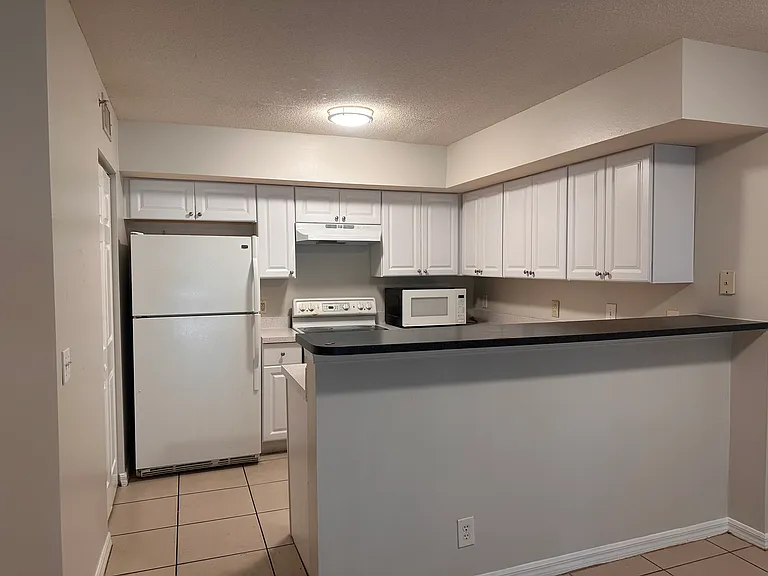 8635 River Homes Ln — Photo 4