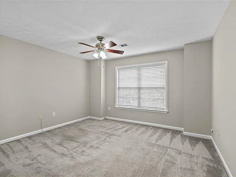 2680 Pine Tree Rd NE #5 — Photo 26