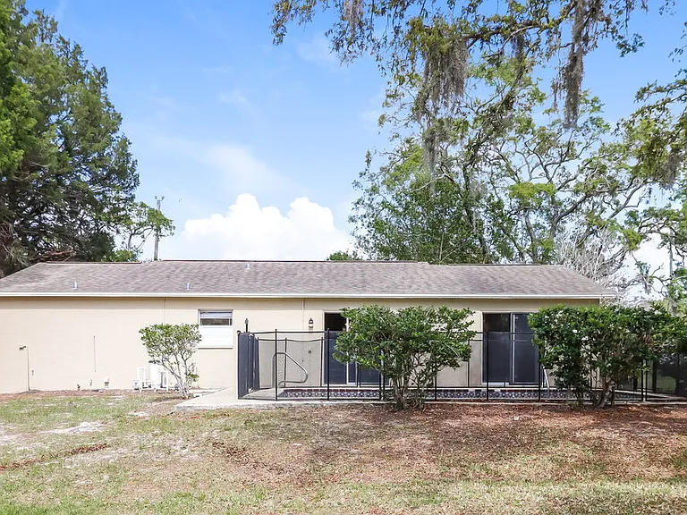 10564 Blythville Rd — Photo 16