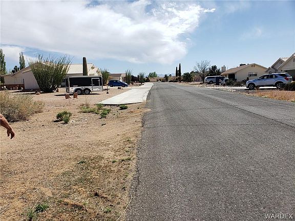 2nd image of 9720 N Saddleback Dr