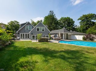 20 Great Hills Ter, Short Hills, NJ 07078