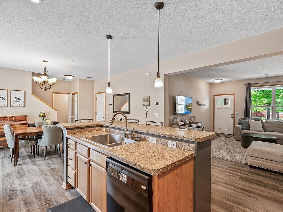 1st image of 9613 Scott Cir N