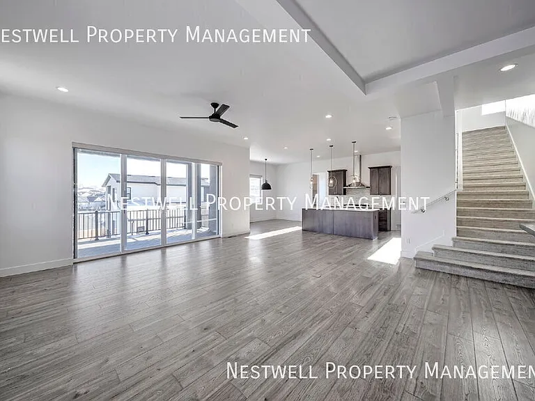 2346 E Snowy Peak Dr — Photo 10