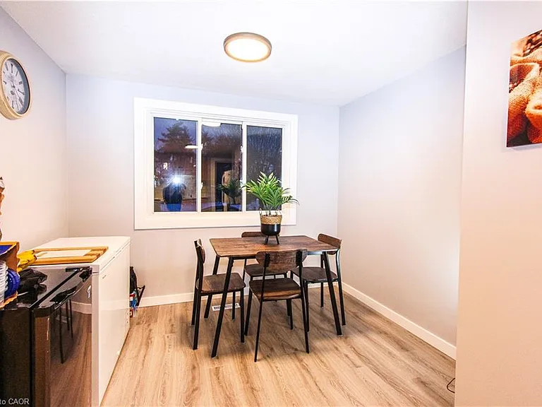 67 Karen Walk — Photo 3