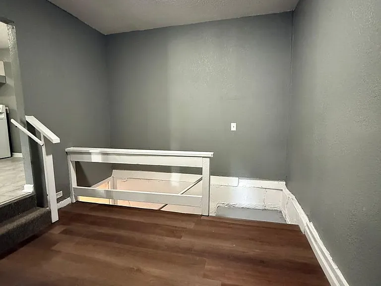 8410 Ruskin Way — Photo 9