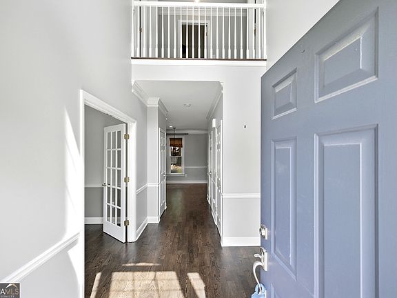 5th image of 1727 Green Farm Cir