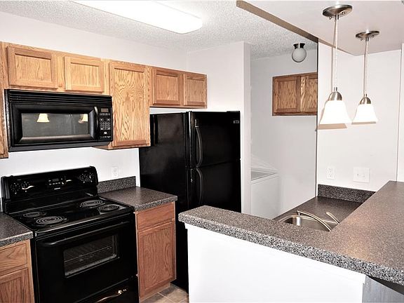 2nd image of 400 Lake Placid Ct Unit 303