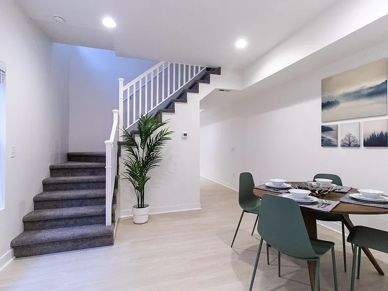 1627 English Ave — Photo 11