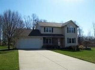 1195 Dune Meadows Dr, Porter, IN 46304