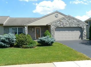 513 Foggy Bottom Rd, Ephrata, PA 17522