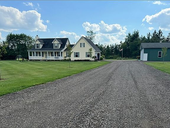 5th image of 12073 Belle River Rd