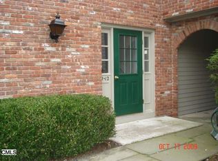 11 S Village Walk, Wilton, CT 06897
