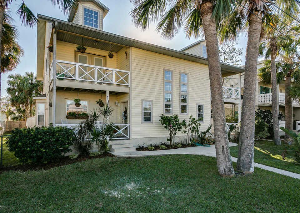 1st image of 105A Arricola Ave