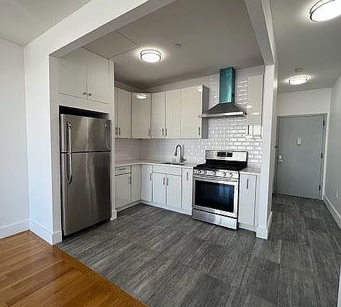 9002 Queens Blvd APT 502, Elmhurst, NY 11373 | Zillow