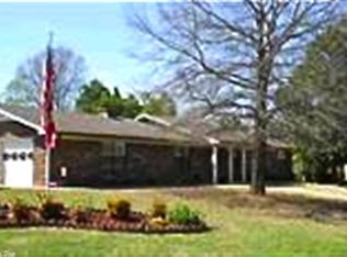 308 Village Rd, Hot Springs, AR 71913