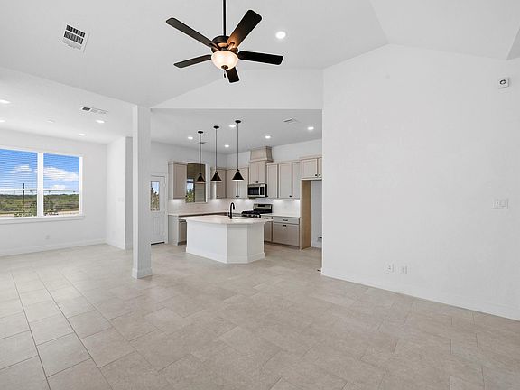 4th image of 12750 Grayson County Rd