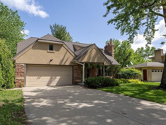 3rd image of 5210 Mockingbird Ln