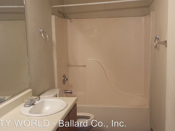 4th image of 2501 G St APT 12