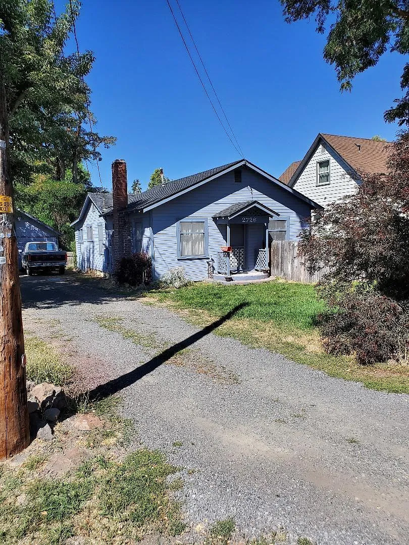 2726 Kane St photo 1
