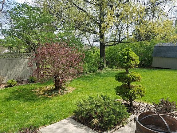 4th image of 5816 Red Oak Dr