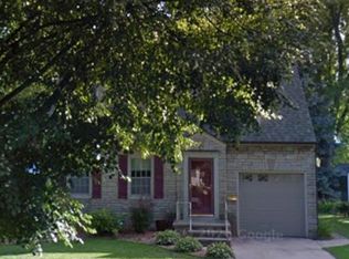 1332 Emilie St, Green Bay, WI 54301