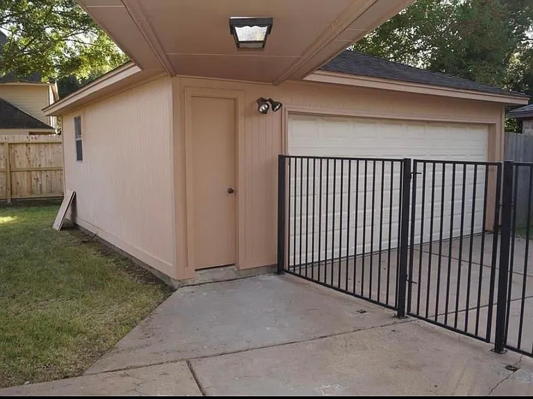 22527 Wildwood Grove Dr — Photo 22