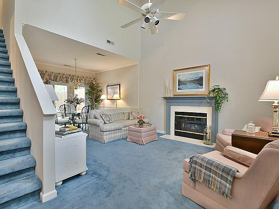 2nd image of 1245 Edenbridge Way