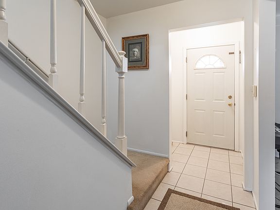 5th image of 29615 Guy St