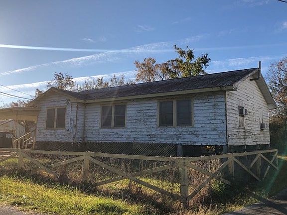3rd image of 115 Clay Lecompte Ln