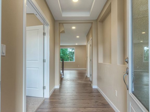 2nd image of 1328 37th (lot 61) StPl SE
