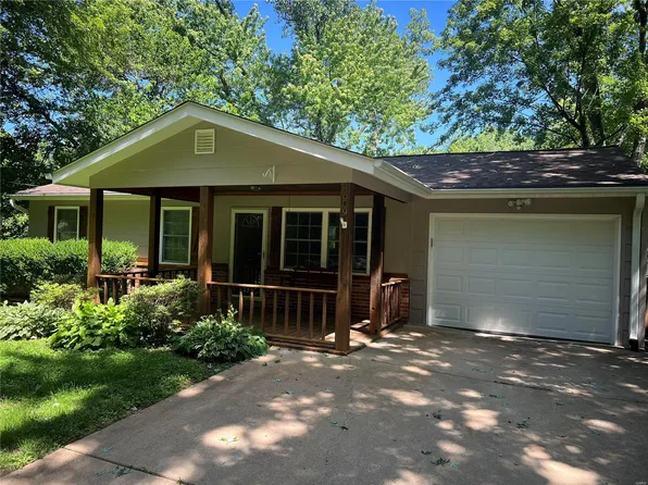 4609 Short Dr, High Ridge, MO 63049