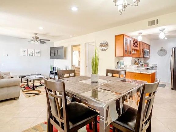 5th image of 351 N Hermosa Dr #7C1